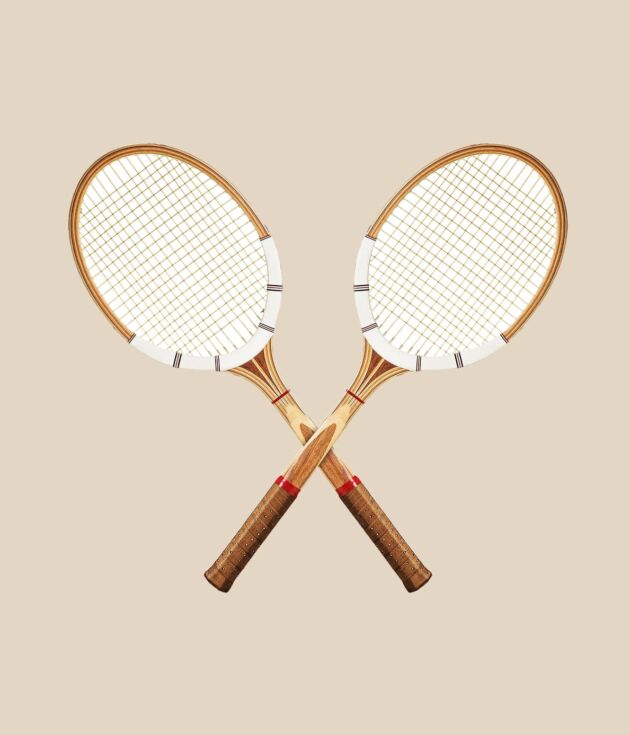 Wooden frame tennis racket set